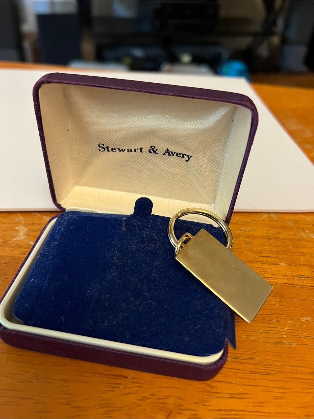 Gold Rectangular Keyring - Picture 2 of 2